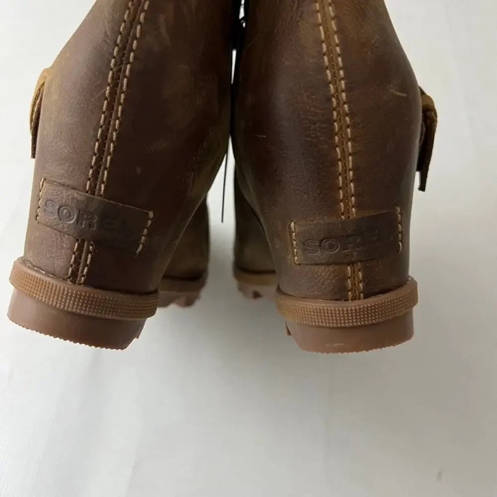 Sorel Women's Joan of‎ Arctic Wedge II Buckle Boots Women Size 11
